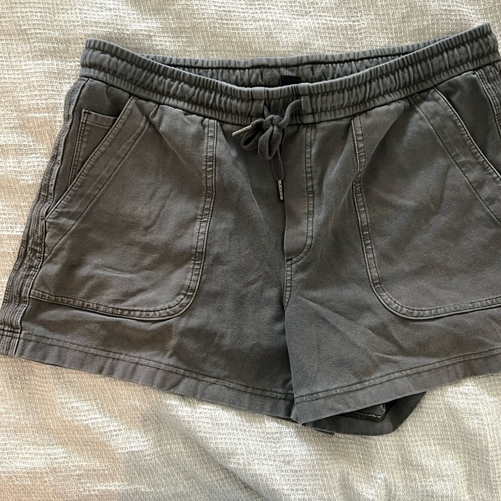 Athleta FARALLON SHORT Charcoal